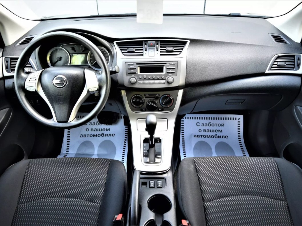 Nissan Tiida Comfort 1.6 CVT, 2015 фото 8