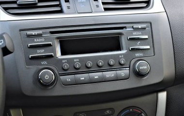 Nissan Tiida Comfort 1.6 CVT, 2015 превью 11