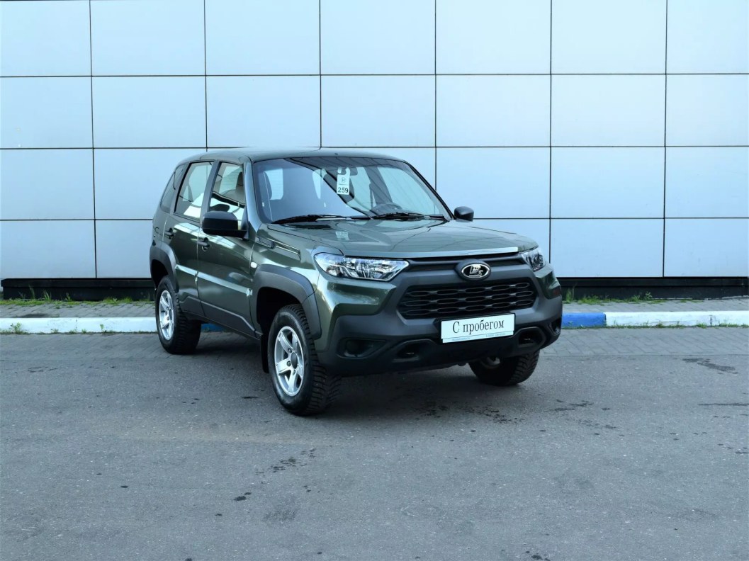 ВАЗ (Lada) Niva Comfort Offroad 1.7 МКПП, 2021 фото 1