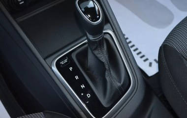 Hyundai Solaris Comfort + Light + Winter + Safety 1.6 АКПП, 2020 превью 12