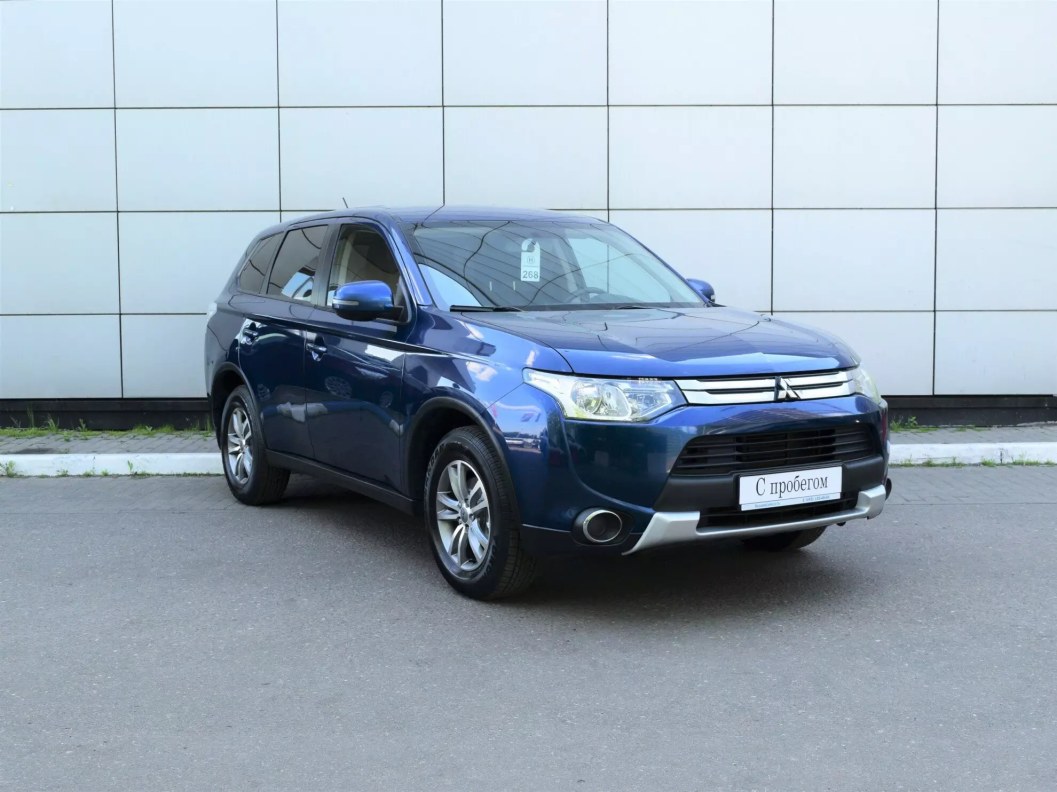 Mitsubishi Outlander Invite S03 2.0 CVT, 2014 фото 1