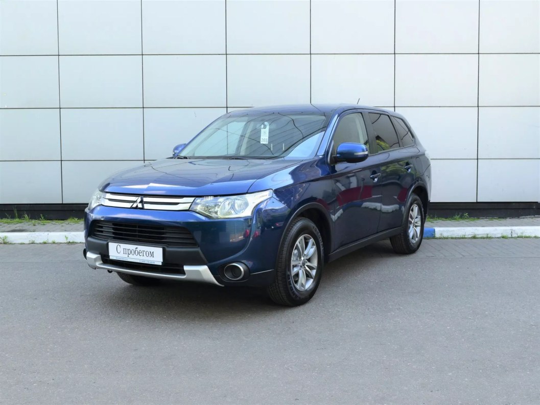 Mitsubishi Outlander Invite S03 2.0 CVT, 2014 фото 3