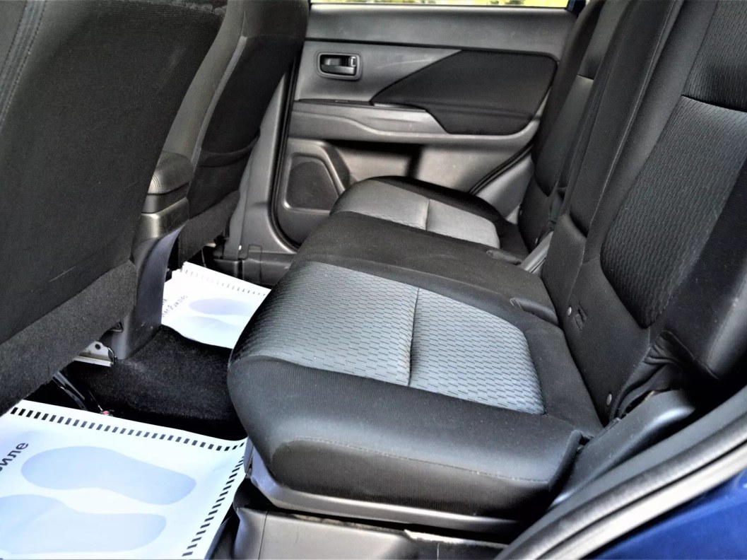 Mitsubishi Outlander Invite S03 2.0 CVT, 2014 фото 10