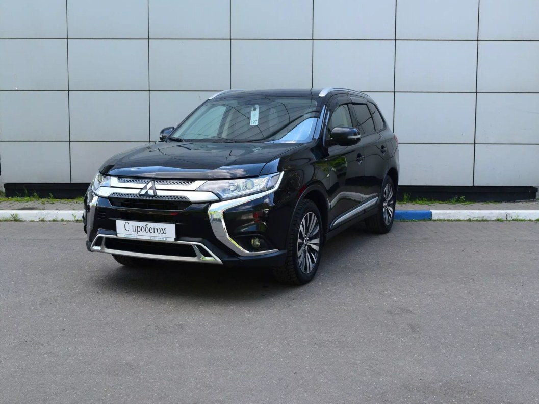 Mitsubishi Outlander Intense+ 2.0 CVT, 2019 фото 3