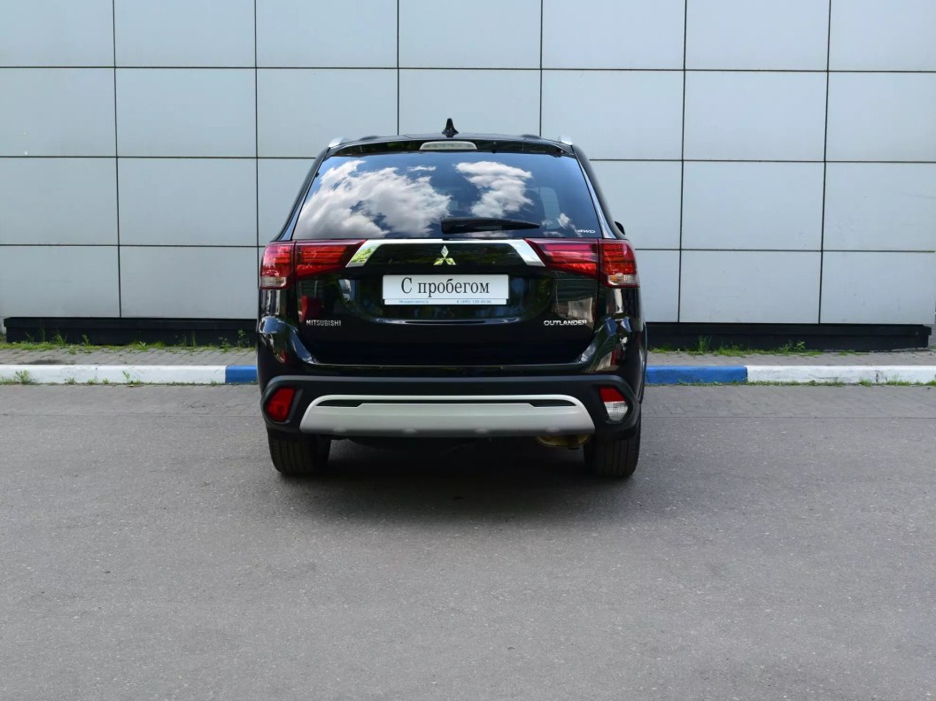 Mitsubishi Outlander Intense+ 2.0 CVT, 2019 фото 6