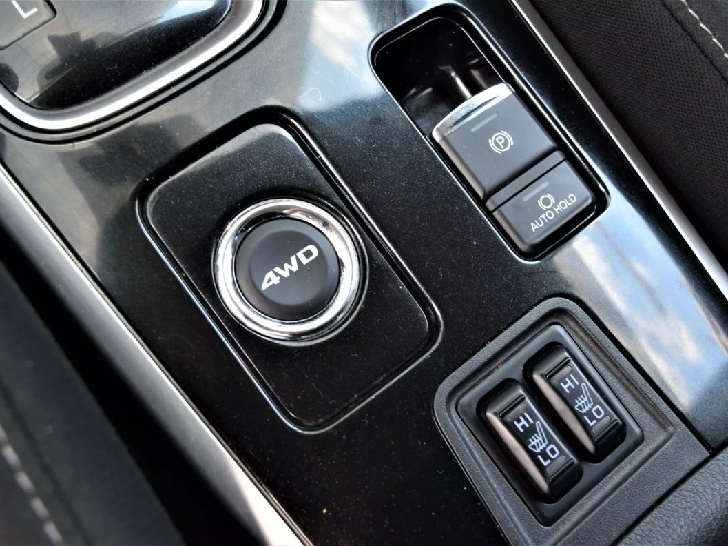 Mitsubishi Outlander Intense+ 2.0 CVT, 2019 фото 13