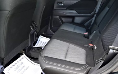 Mitsubishi Outlander Intense+ 2.0 CVT, 2019 превью 16