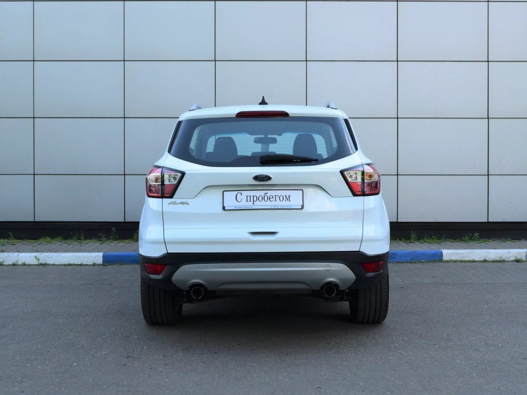 Ford Kuga Titanium 2.5 АКПП, 2018 фото 5