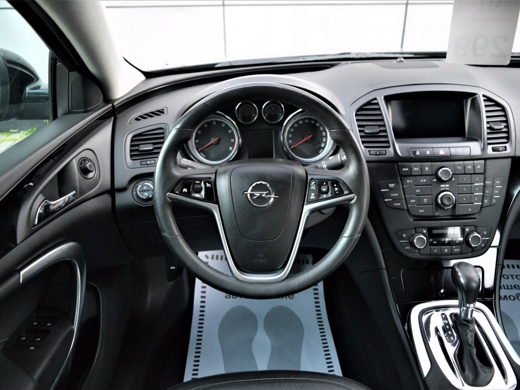 Opel Insignia Cosmo 2.0 АКПП, 2013 фото 10