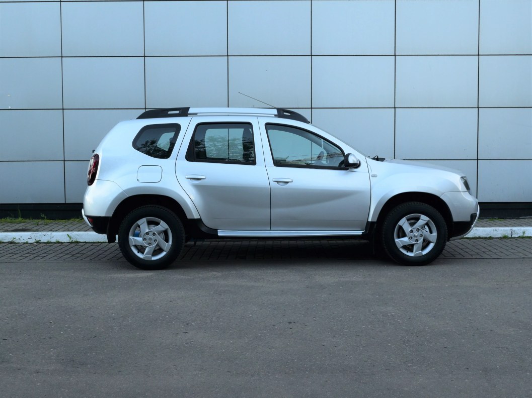 Renault Duster Privilege 1.6 МКПП, 2016 фото 8