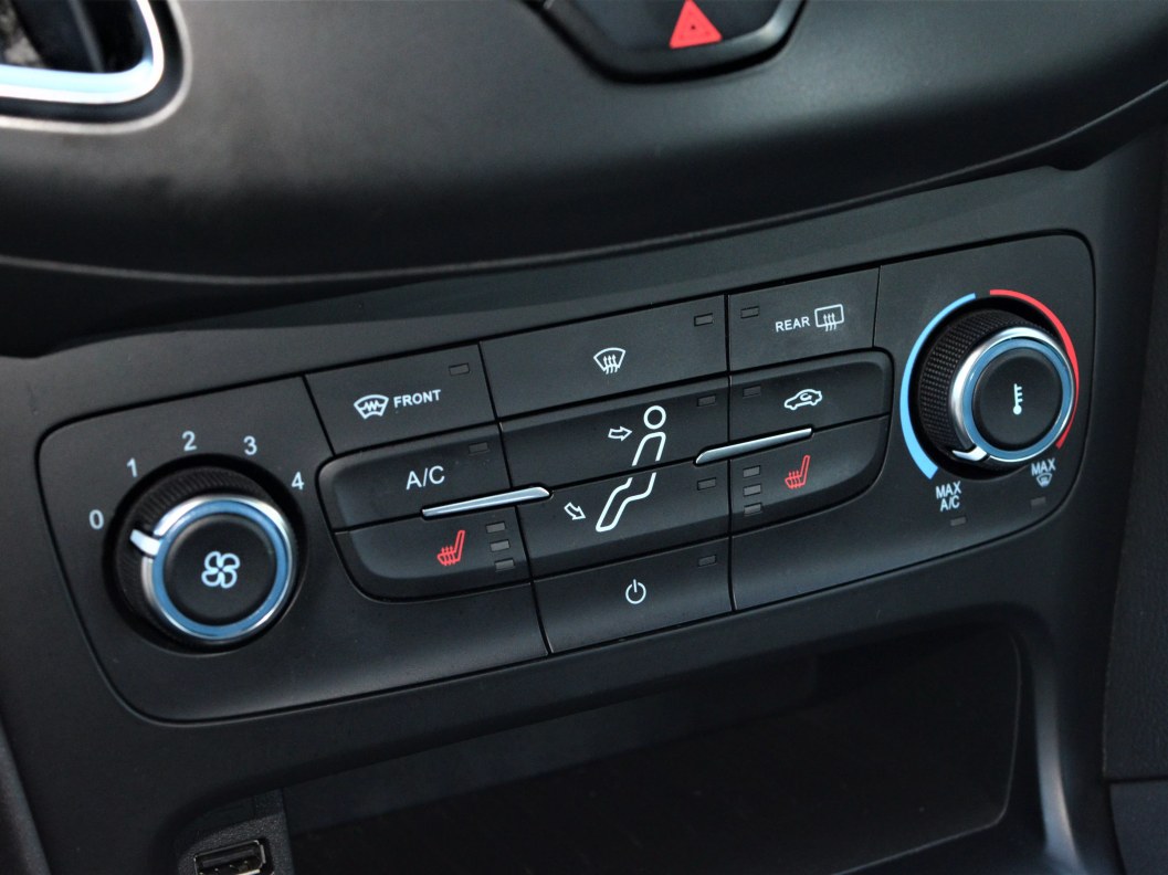 Ford Focus Trend 1.6 , 2017 фото 16