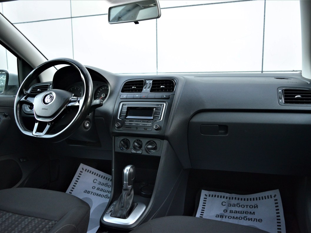 Volkswagen Polo Comfortline 1.6 АКПП, 2017 фото 19