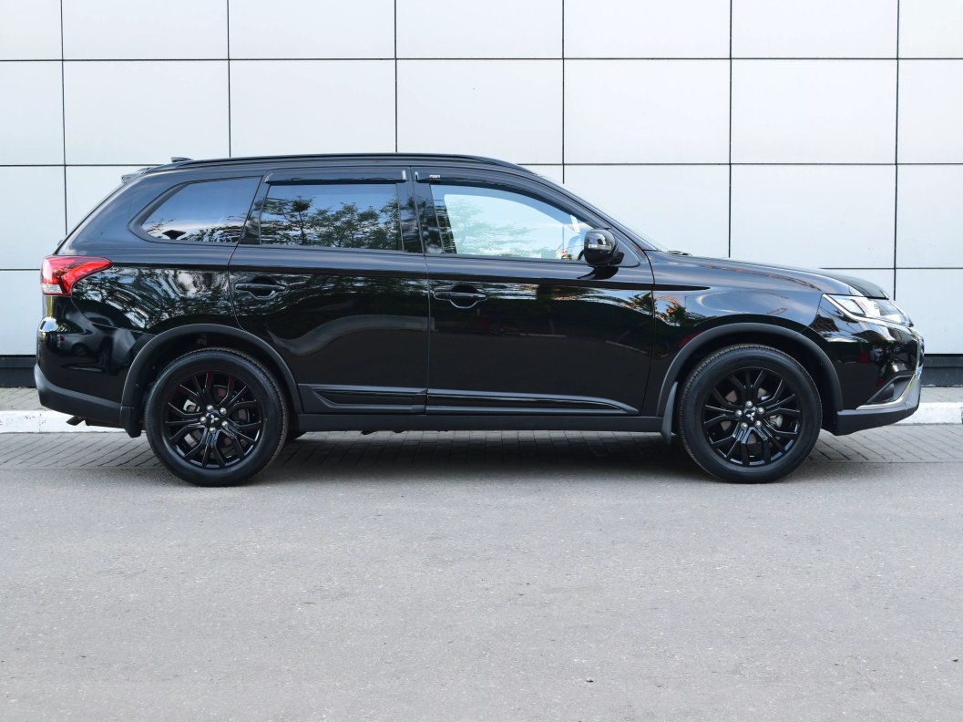 Mitsubishi Outlander Instyle 2.0 CVT, 2021 фото 4