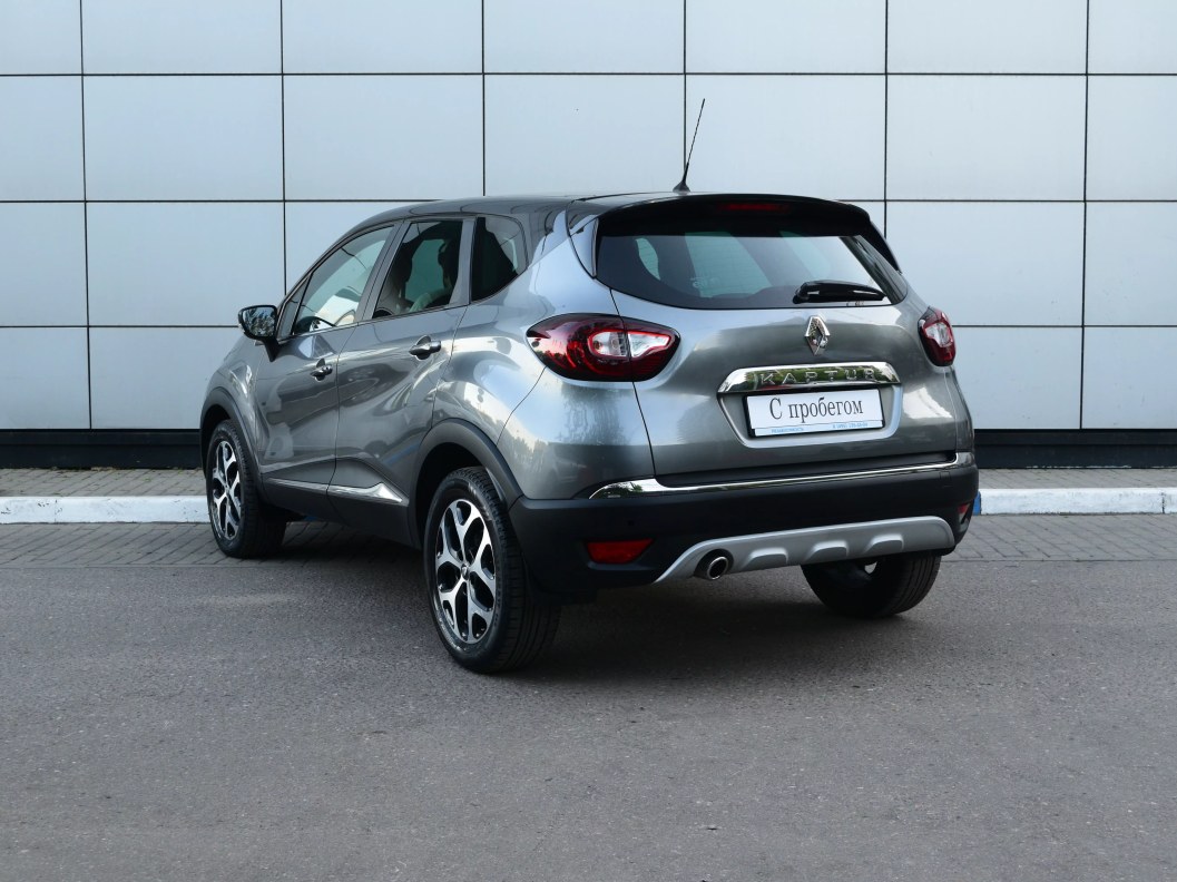 Renault Kaptur Style 2.0 АКПП, 2017 фото 5