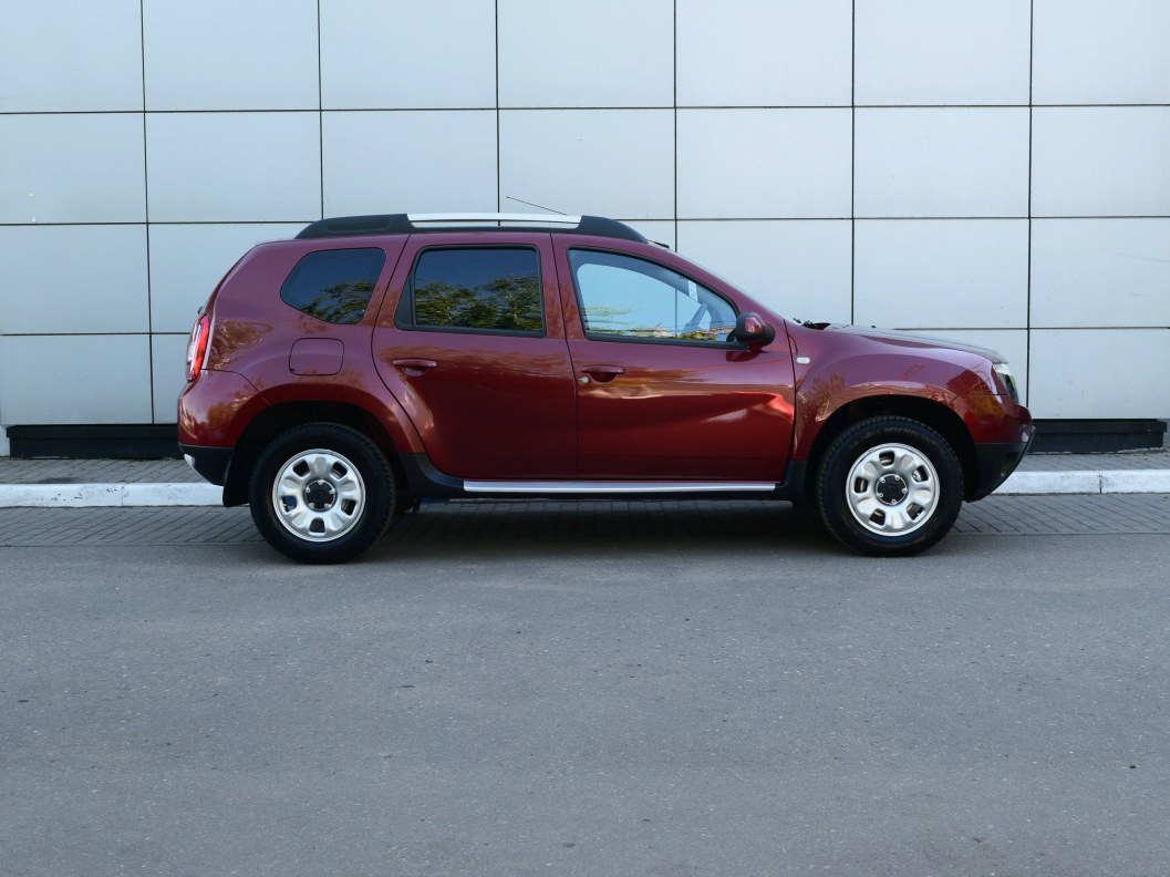 Renault Duster Privilege 2.0 МКПП, 2015 фото 4