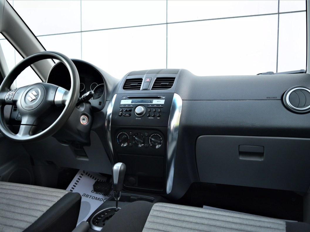 Suzuki SX4 GL 1.6 АКПП, 2012 фото 19