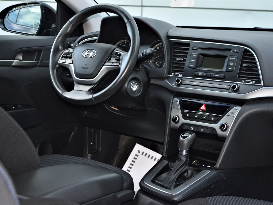 Hyundai Elantra Active 2.0 АКПП, 2018 фото 17