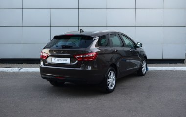 ВАЗ (Lada) Vesta GFK11-52-AK2 Luxe Multimedia 1.6 МКПП, 2019 превью 7