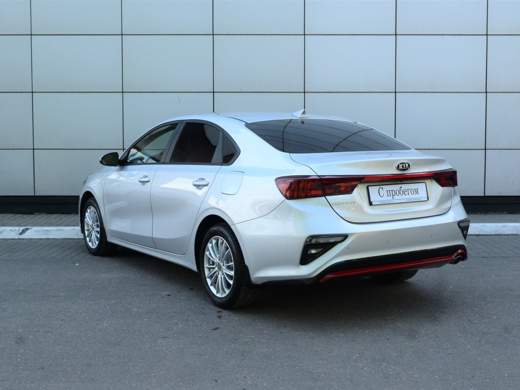 Kia Cerato Premium 2.0 АКПП, 2020 фото 5