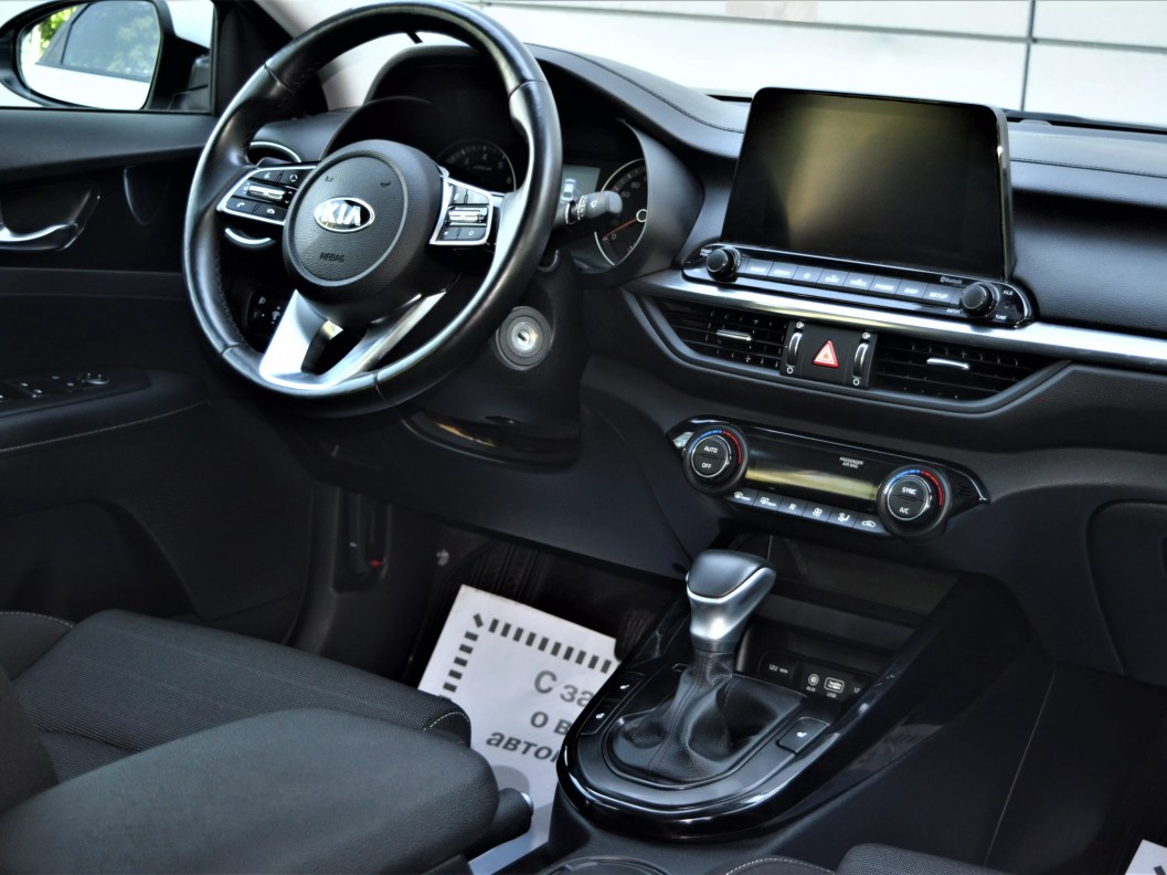 Kia Cerato Premium 2.0 АКПП, 2020 фото 18