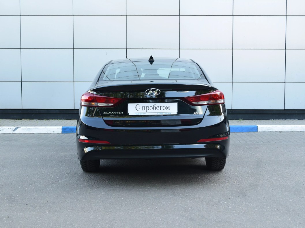Hyundai Elantra Active 1.6 АКПП, 2017 фото 6