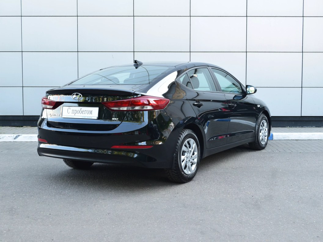 Hyundai Elantra Active 1.6 АКПП, 2017 фото 7