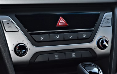 Hyundai Elantra Active 1.6 АКПП, 2017 превью 17