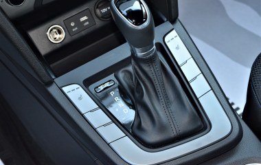 Hyundai Elantra Active 1.6 АКПП, 2017 превью 18