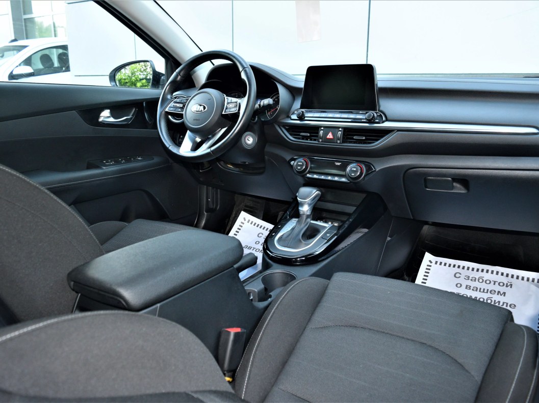 Kia Cerato Luxe 2.0 АКПП, 2019 фото 20