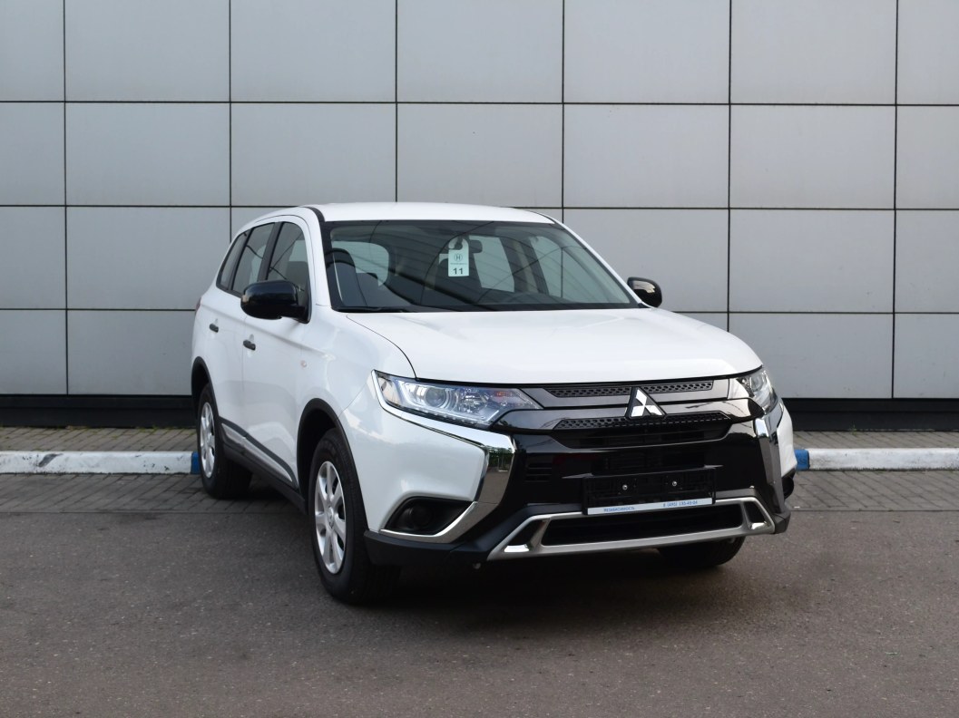 Mitsubishi Outlander Inform 2.0 CVT, 2021 фото 1