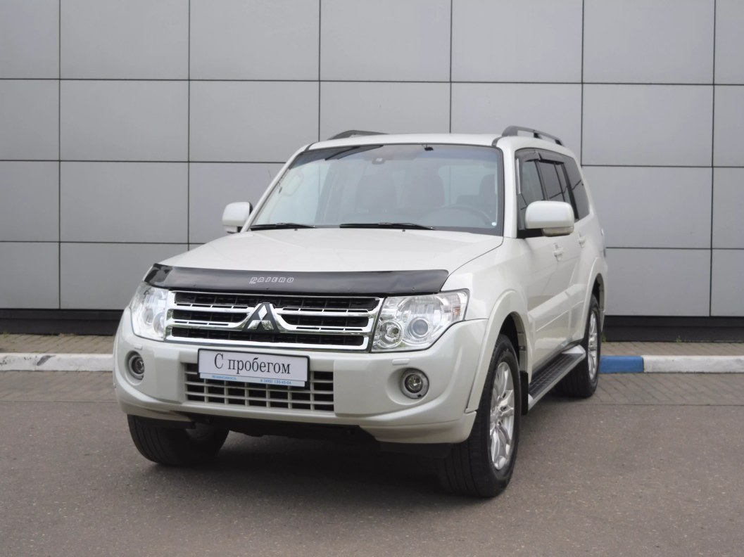 Mitsubishi Pajero Instyle S82 3.2 АКПП, 2014 фото 3