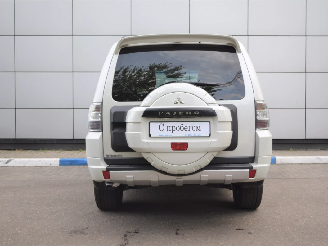 Mitsubishi Pajero Instyle S82 3.2 АКПП, 2014 фото 7