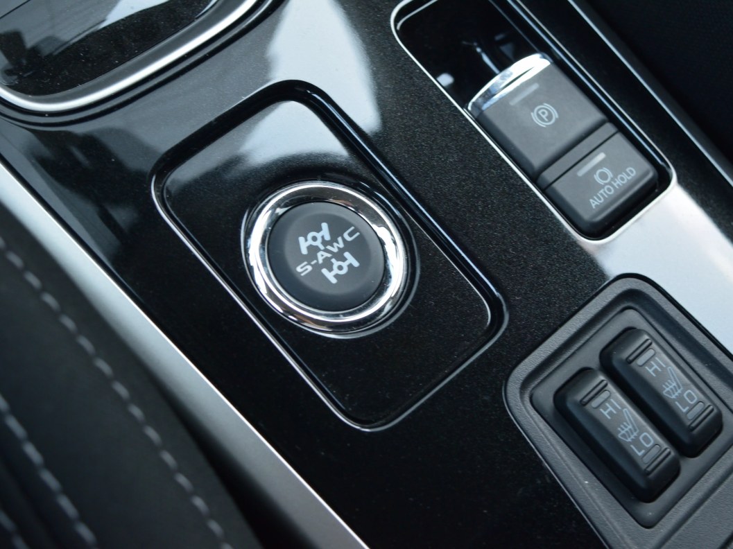 Mitsubishi Outlander Invite 2.0 CVT, 2021 фото 17