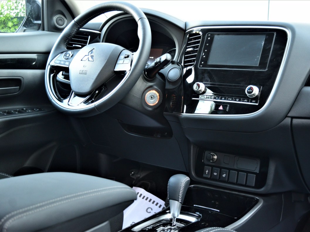 Mitsubishi Outlander Invite 2.0 CVT, 2021 фото 19