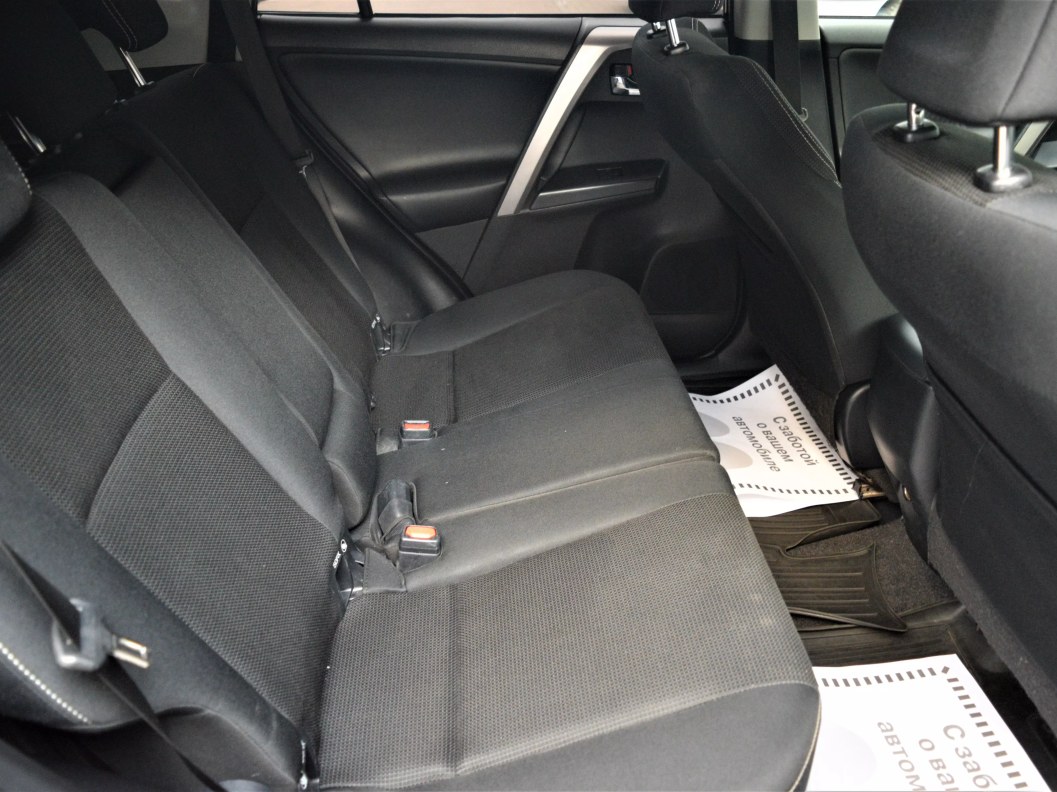 Toyota RAV4 Adventure 2.0 CVT, 2015 фото 11