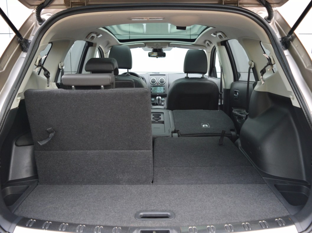 Nissan Qashqai+2 SE+ 2.0 CVT, 2013 фото 9