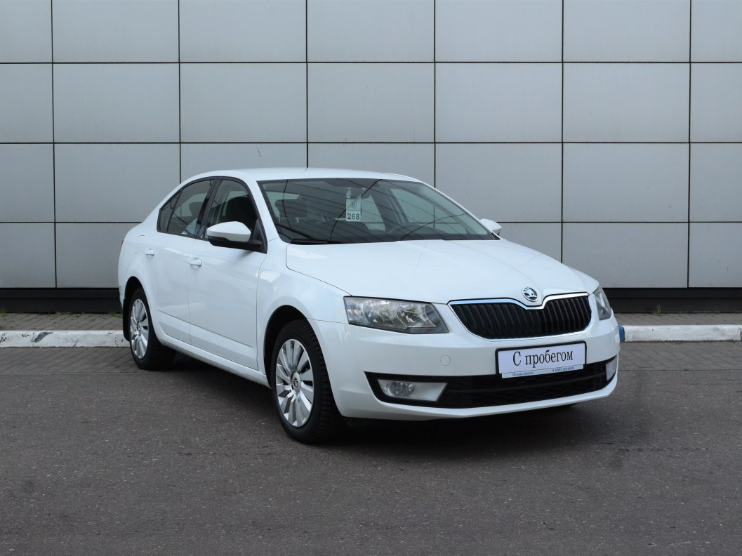 Skoda Octavia Ambition 1.6 МКПП, 2016 фото 1