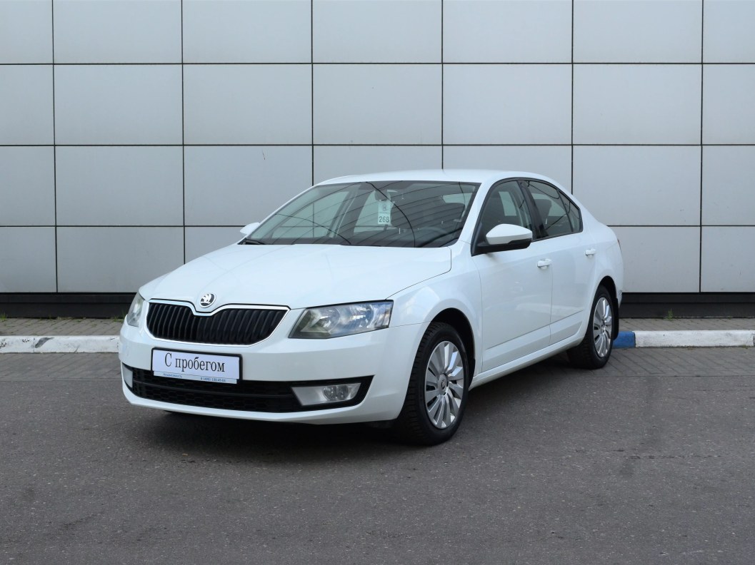 Skoda Octavia Ambition 1.6 МКПП, 2016 фото 3