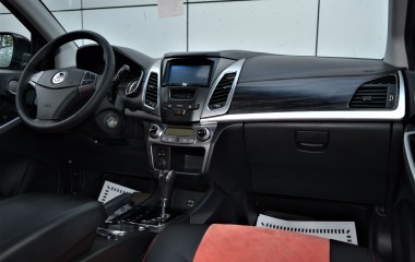 SsangYong Actyon Original 2.0 АКПП, 2015 превью 12