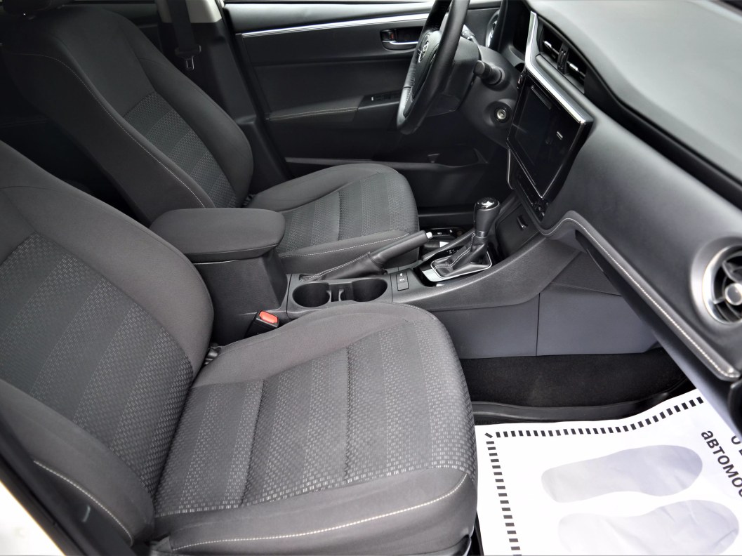Toyota Corolla Стиль Плюс 1.6 CVT, 2018 фото 11