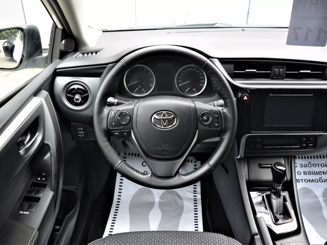 Toyota Corolla Стиль Плюс 1.6 CVT, 2018 фото 16
