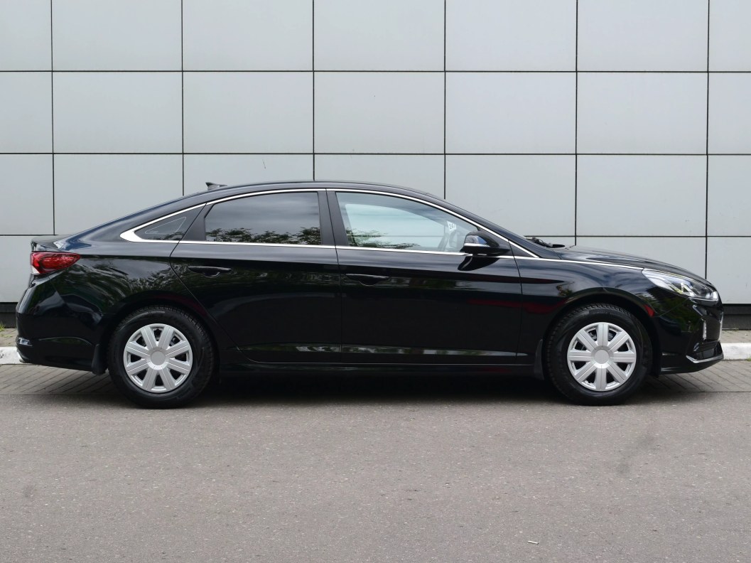 Hyundai Sonata 2.0 АКПП, 2019 фото 4