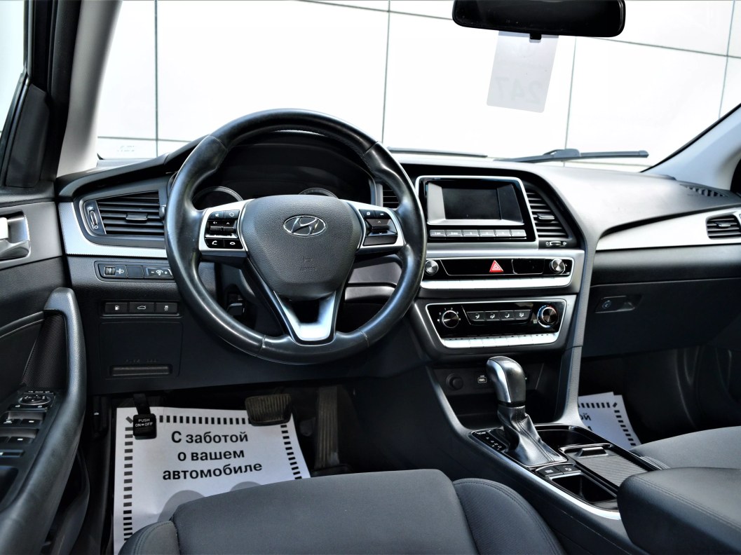 Hyundai Sonata 2.0 АКПП, 2019 фото 18