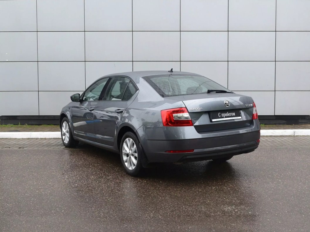 Skoda Octavia Style 1.4 АМТ, 2018 фото 5