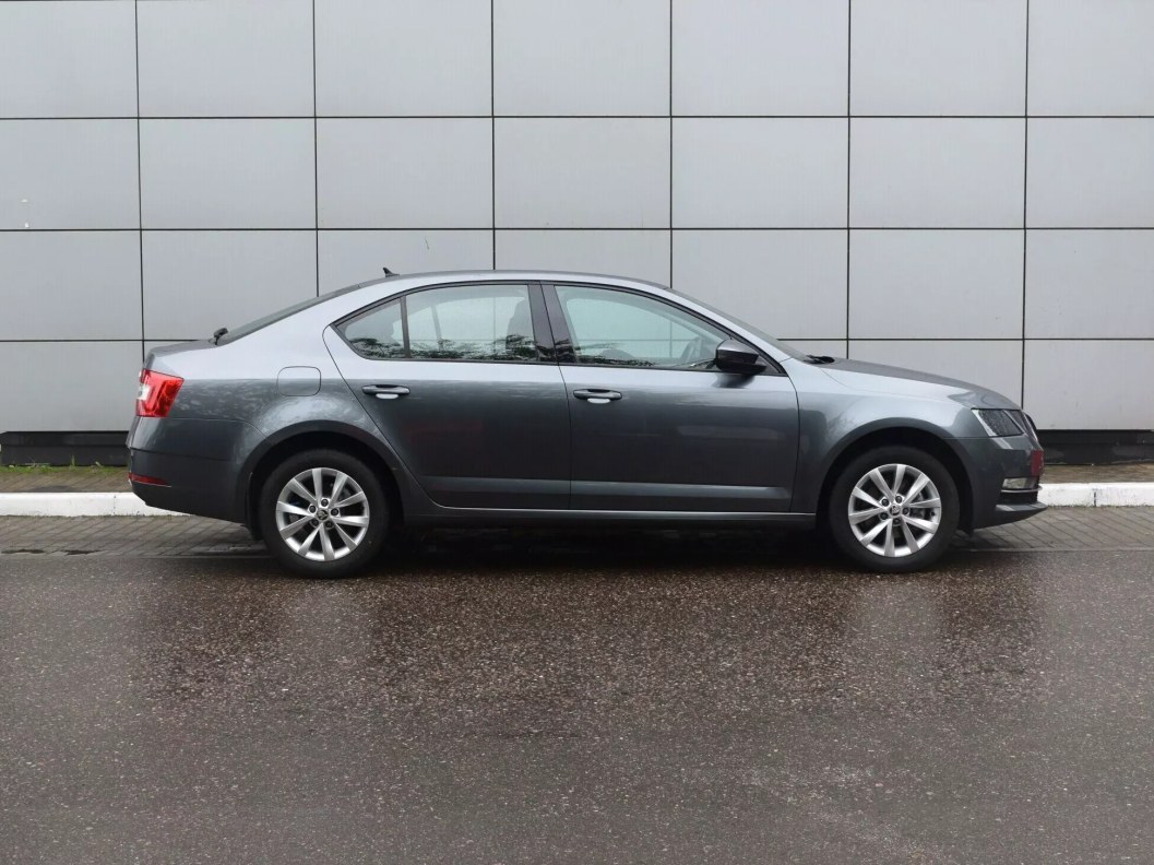 Skoda Octavia Style 1.4 АМТ, 2018 фото 8