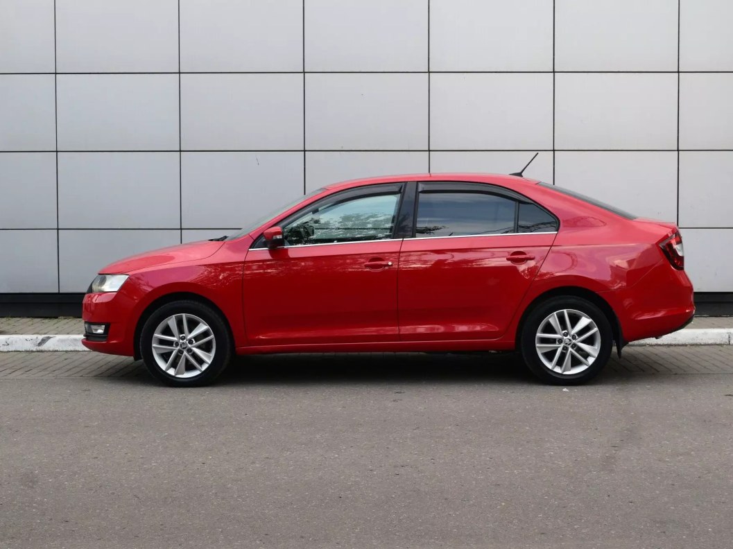 Skoda Rapid 1.6 АКПП, 2017 фото 5