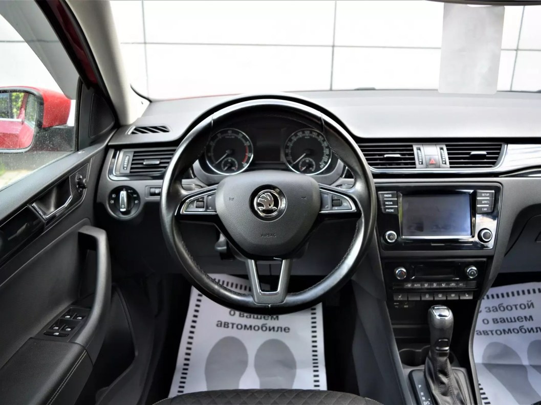 Skoda Rapid 1.6 АКПП, 2017 фото 20