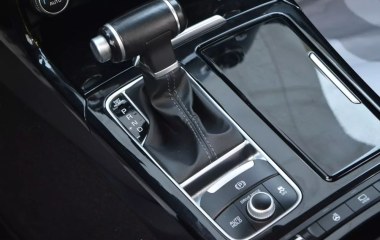 Kia Stinger Luxe 2.0 АКПП, 2018 превью 18