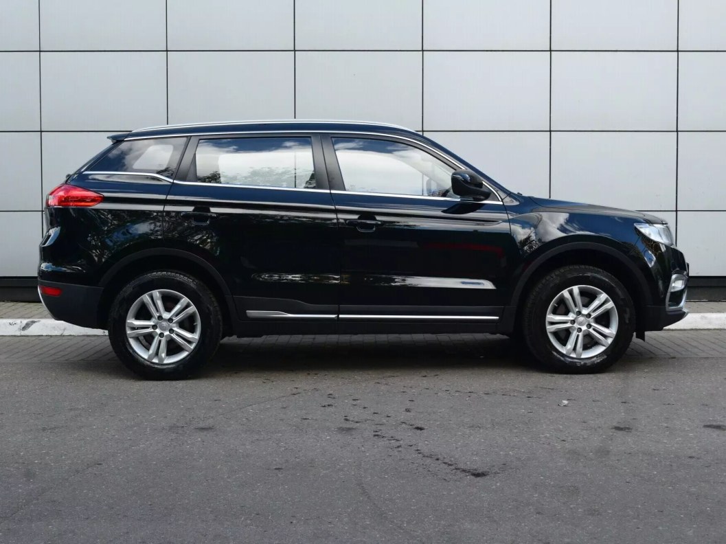 Geely Atlas Комфорт 1.8 АКПП, 2018 фото 4
