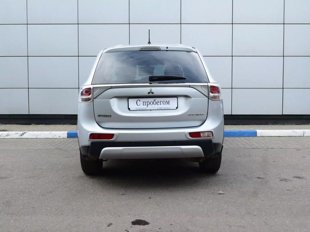 Mitsubishi Outlander Intense S80 2.0 CVT, 2014 фото 7